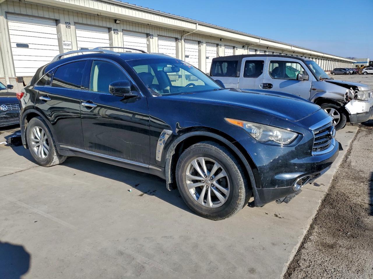 2012 INFINITI FX35