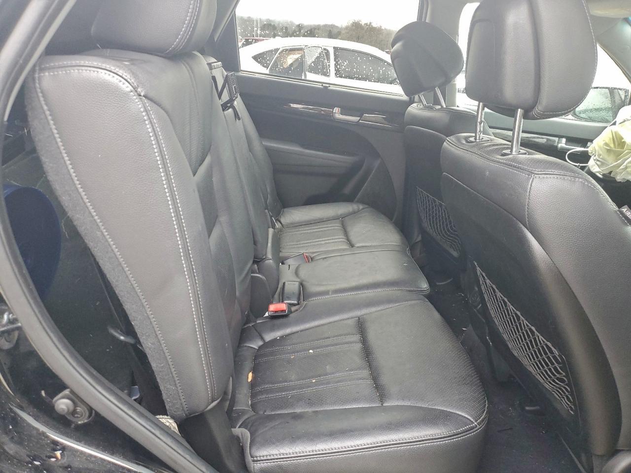 2014 KIA SORENTO