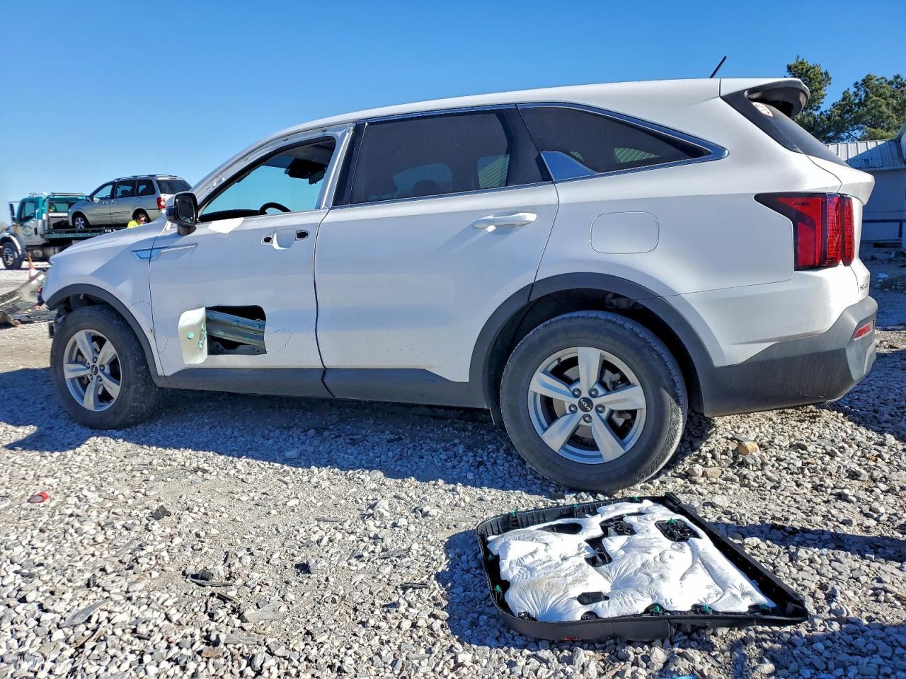 2023 KIA SORENTO