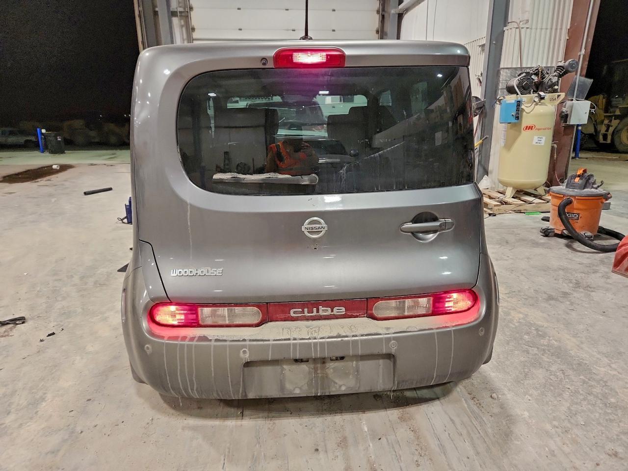 2009 NISSAN CUBE