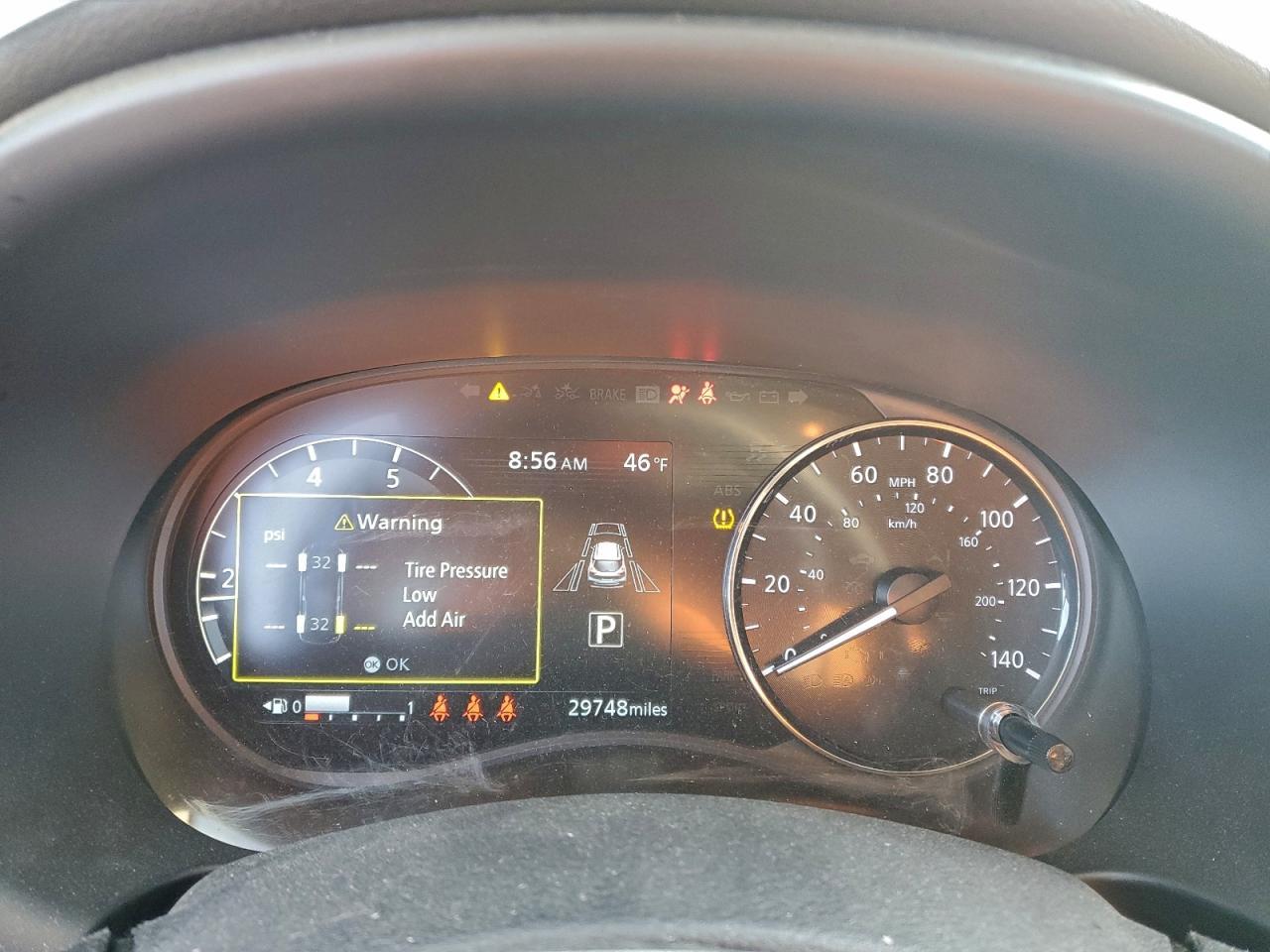 2024 NISSAN KICKS