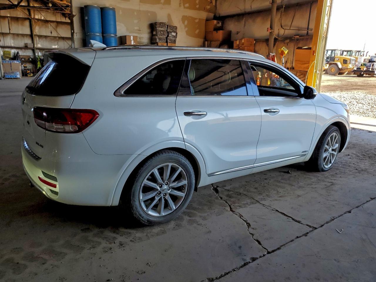2016 KIA SORENTO