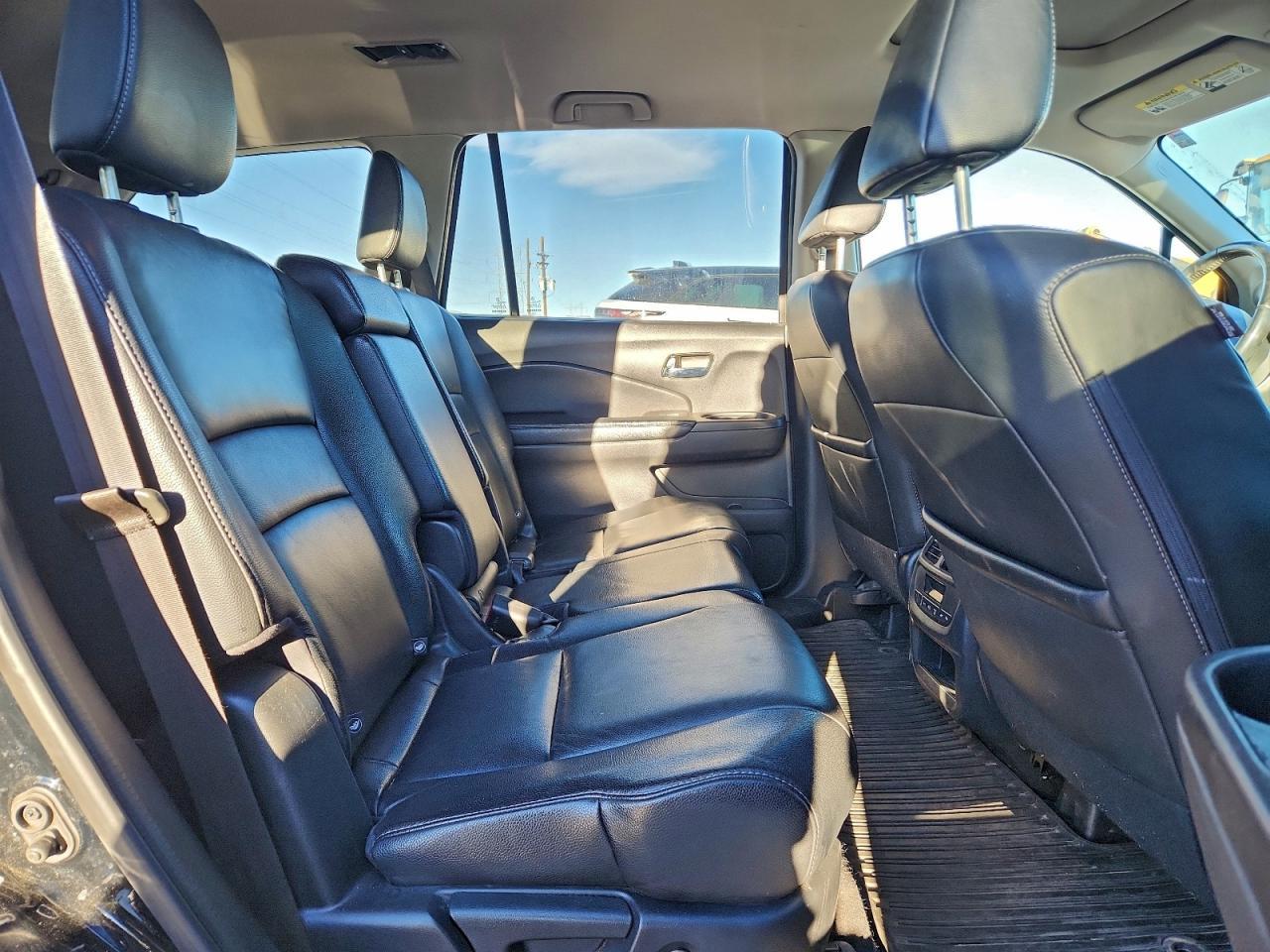 2016 HONDA PILOT