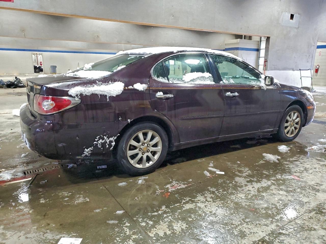 2004 LEXUS ES 330