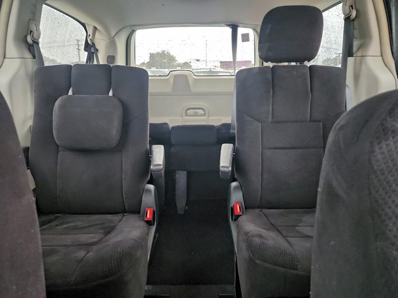 2011 DODGE GRAND CARAVAN