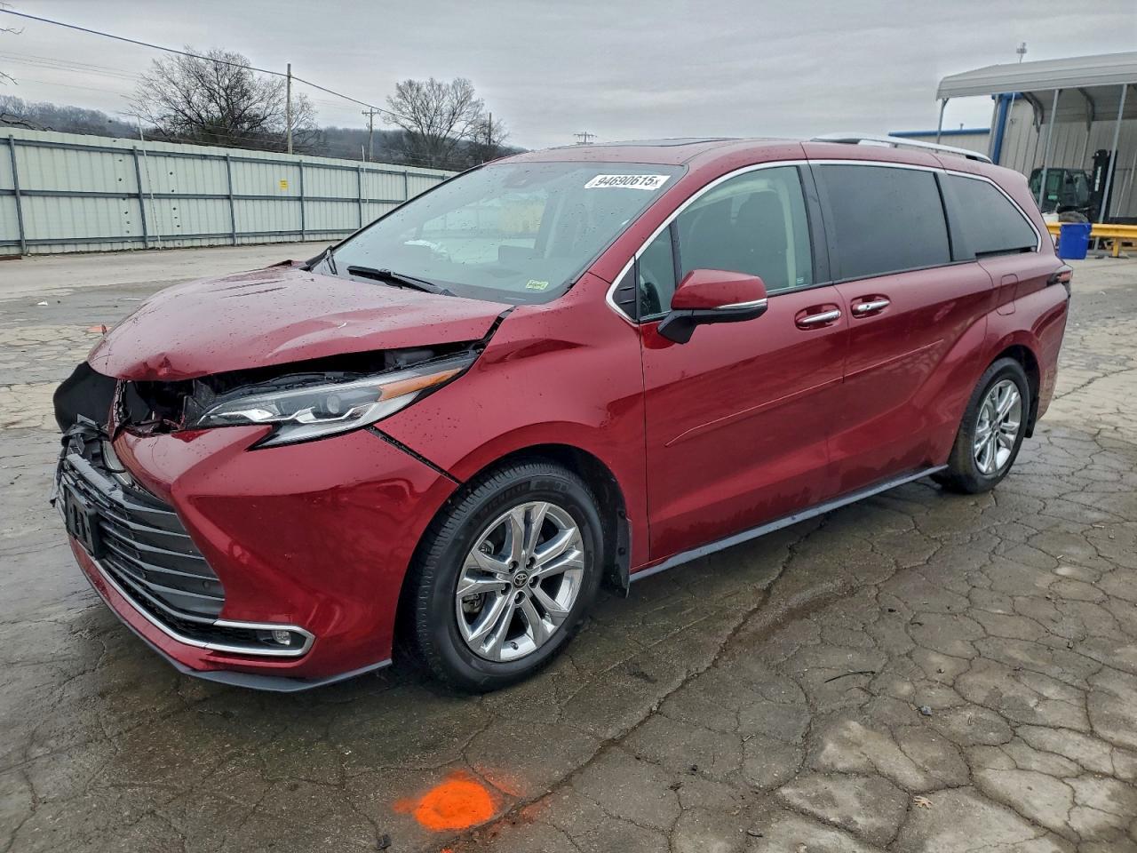 2022 TOYOTA SIENNA