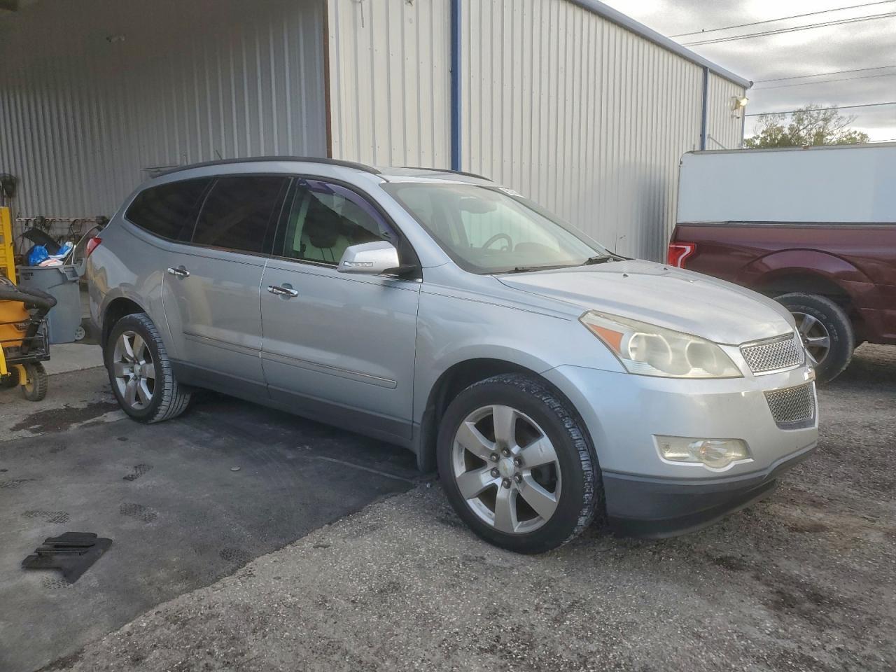 2011 CHEVROLET TRAVERSE