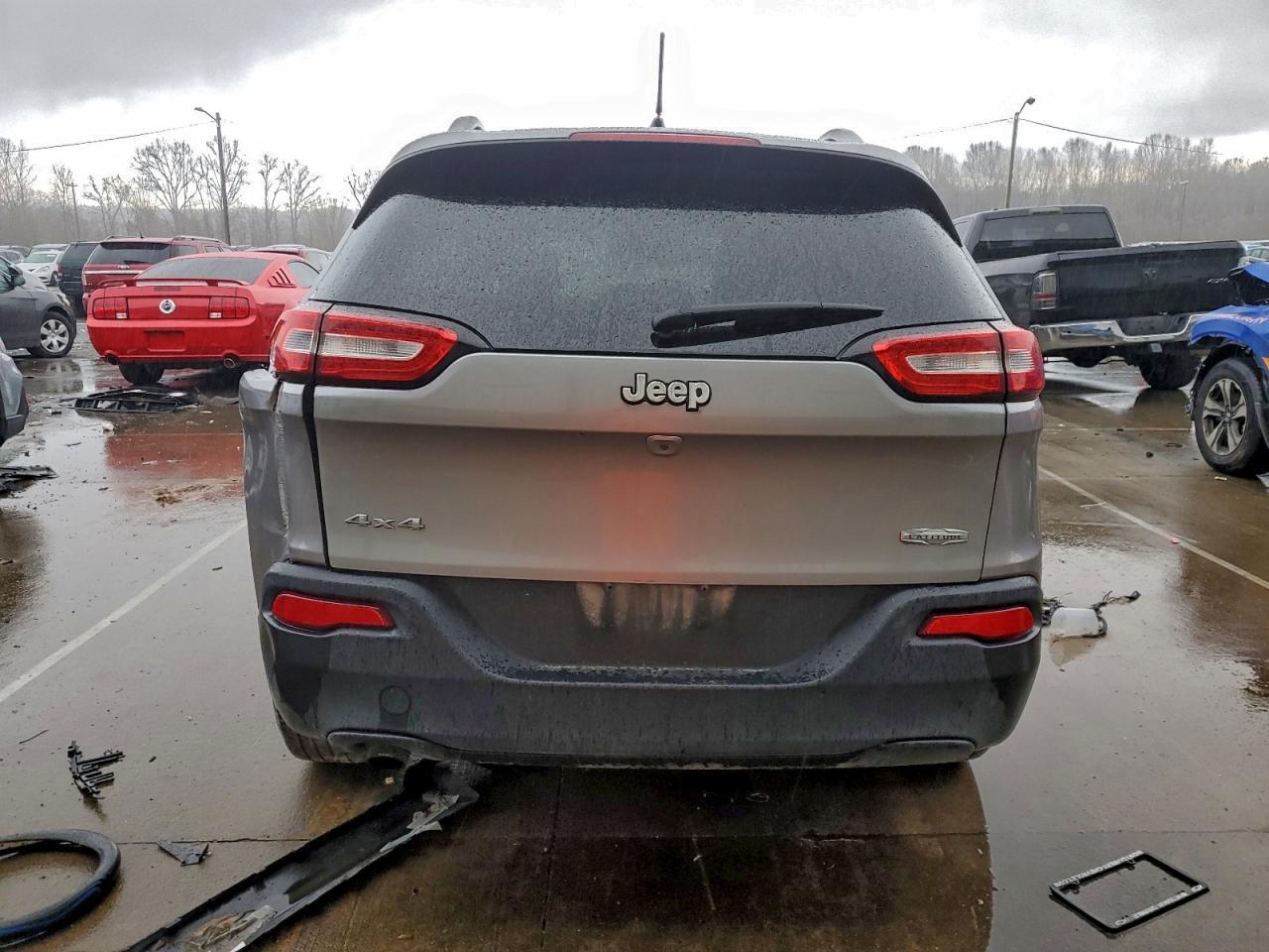 2015 JEEP CHEROKEE