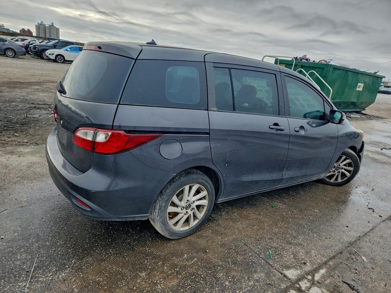 2013 MAZDA 5