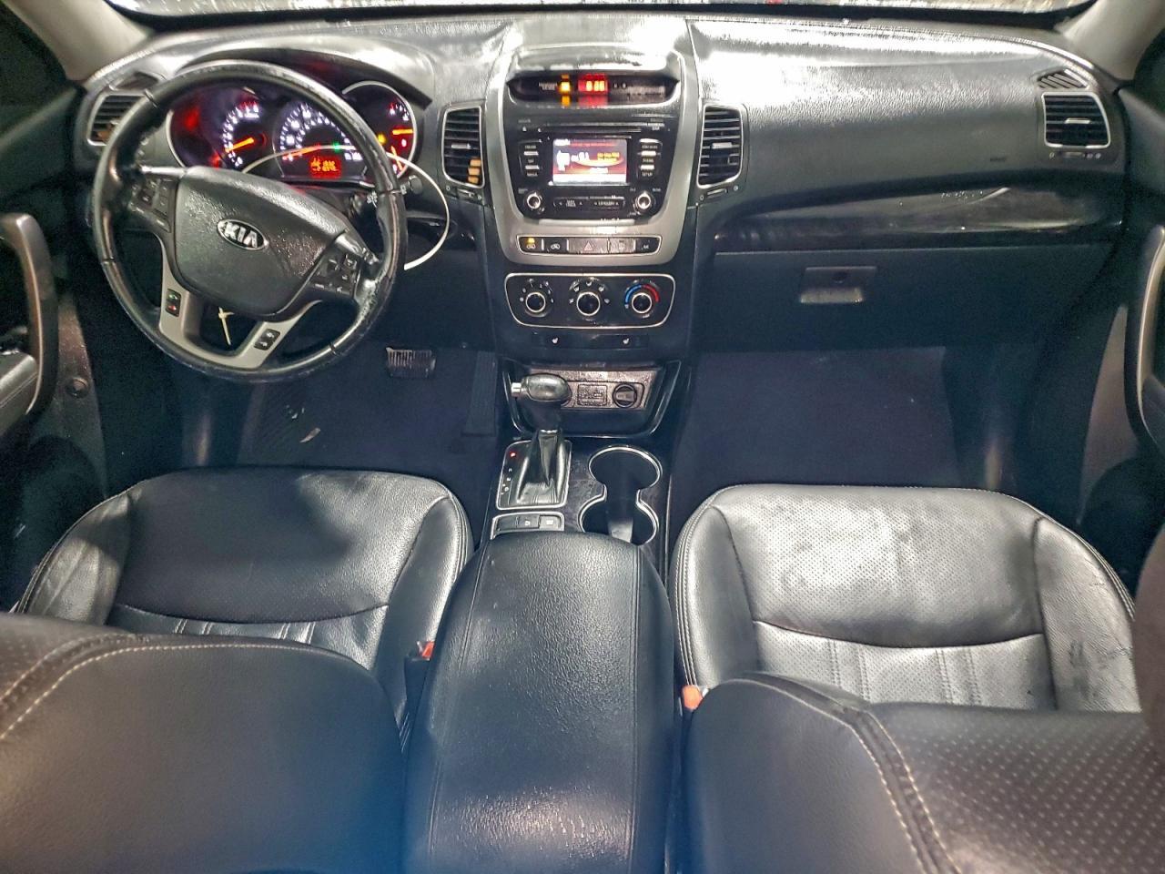 2015 KIA SORENTO
