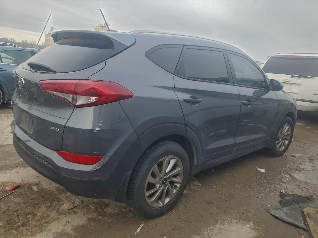 2016 HYUNDAI TUCSON