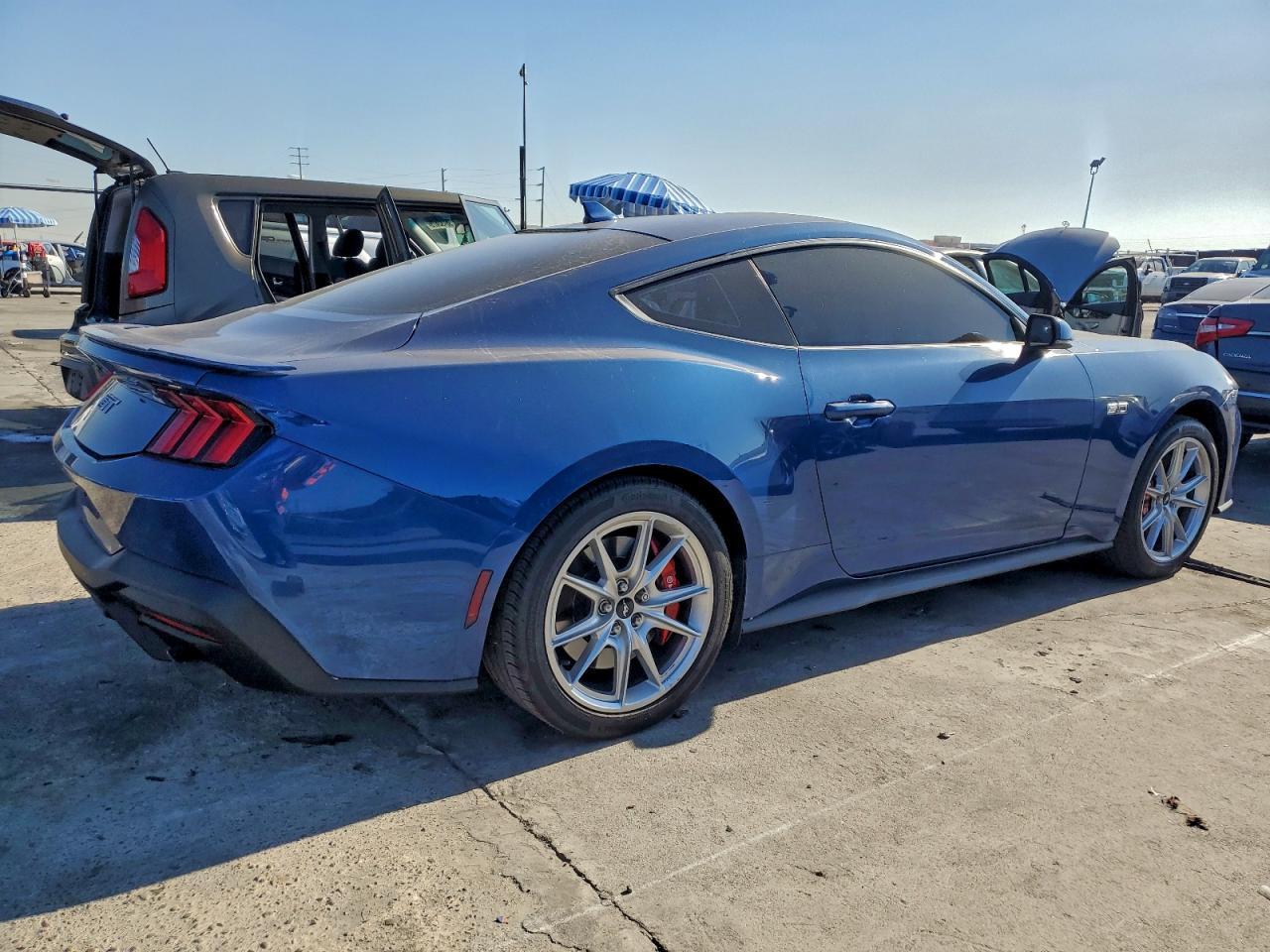 2024 FORD MUSTANG