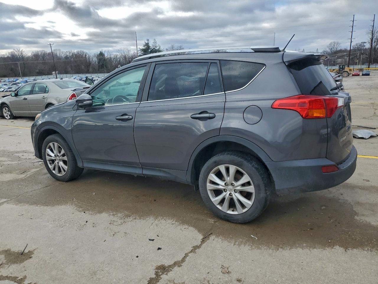 2015 TOYOTA RAV4