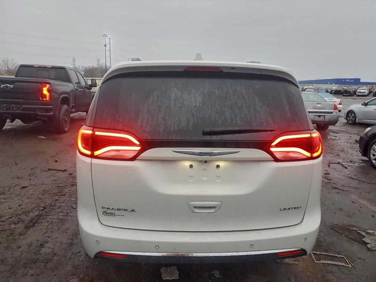 2020 CHRYSLER Pacifica