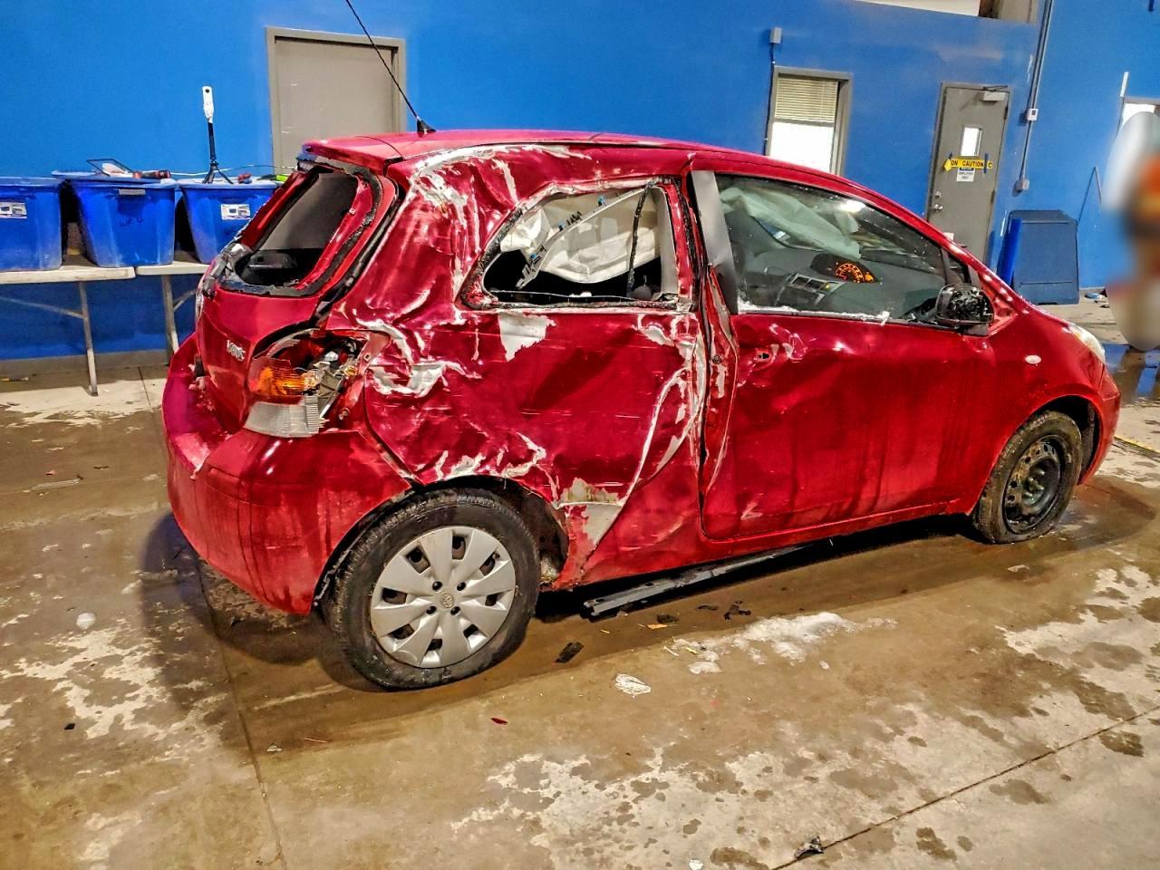 2010 TOYOTA YARIS
