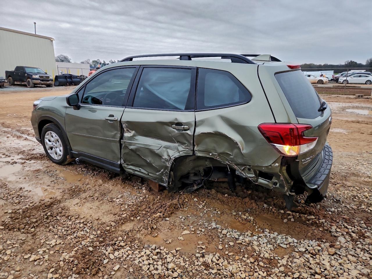 2021 SUBARU FORESTER