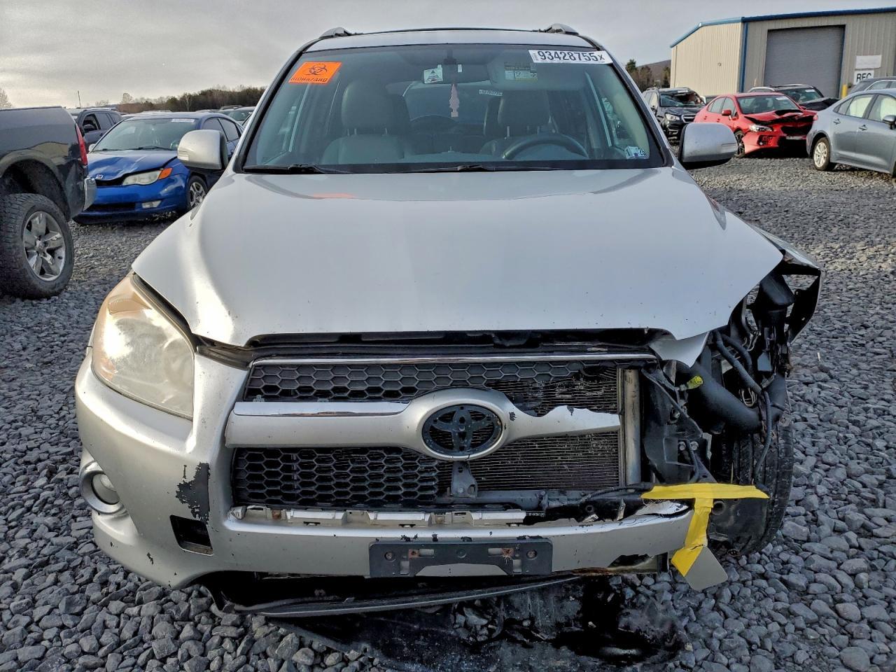 2011 TOYOTA RAV4