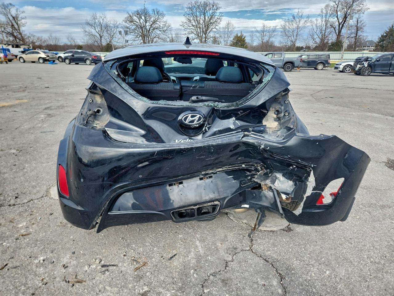 2013 HYUNDAI VELOSTER