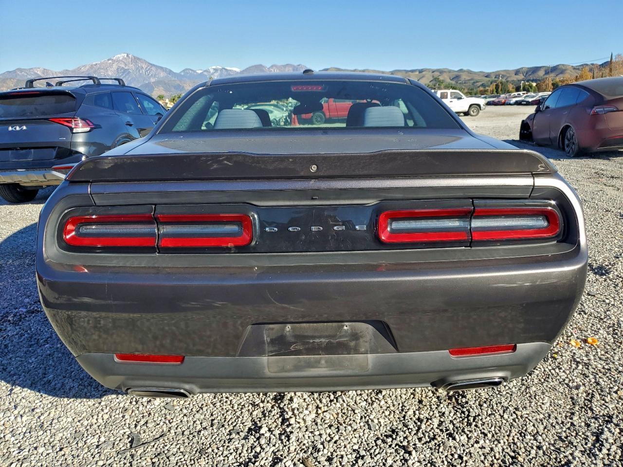 2018 DODGE Challenger