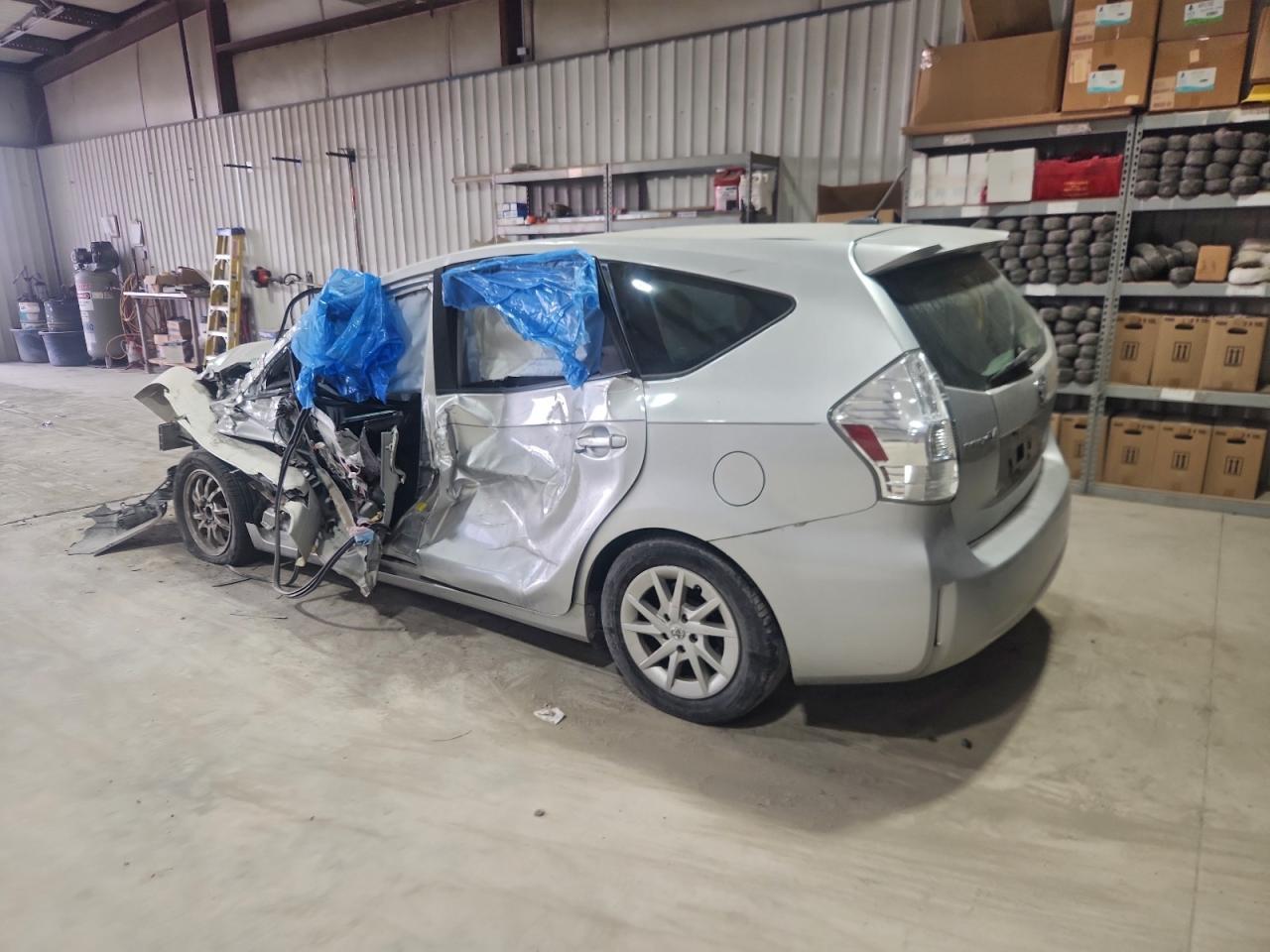 2012 TOYOTA PRIUS V