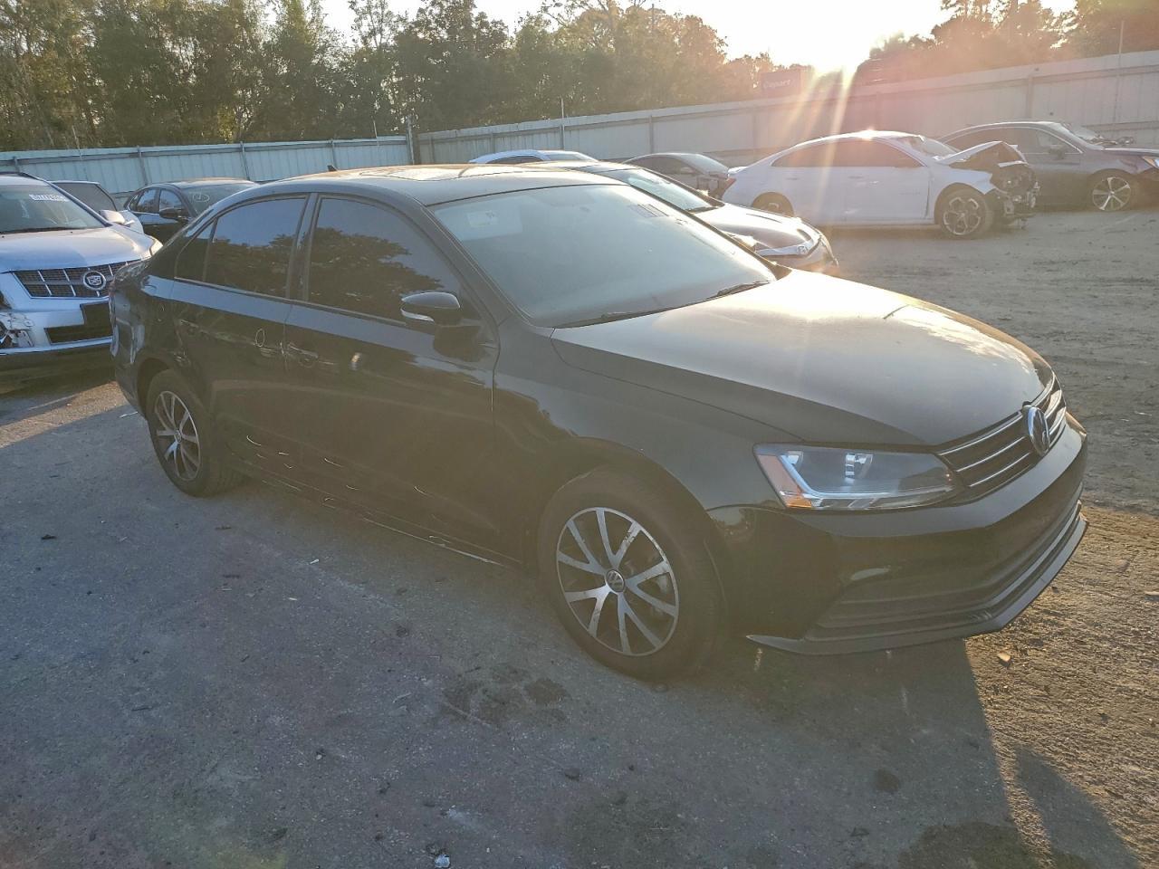 2017 VOLKSWAGEN JETTA