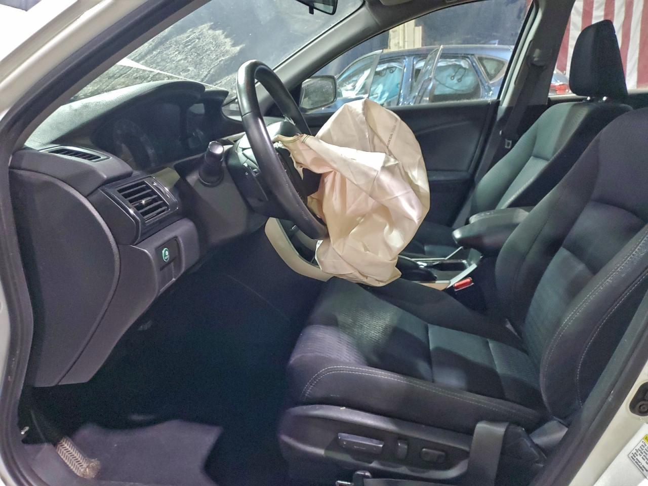 2015 HONDA ACCORD