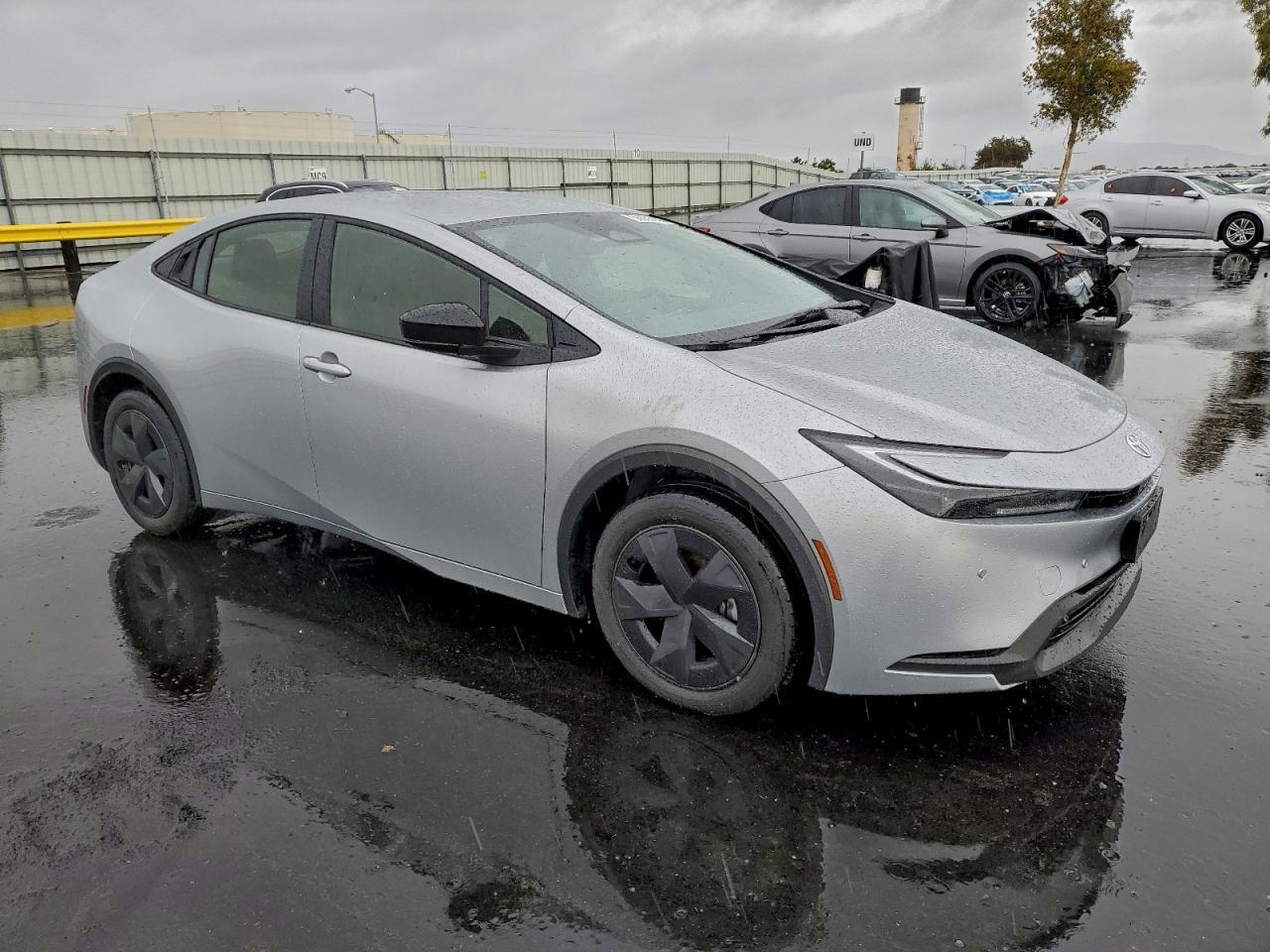 2026 TOYOTA PRIUS