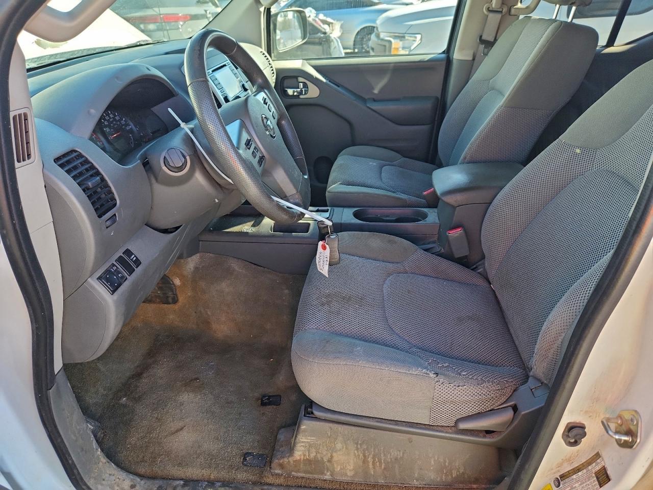 2017 NISSAN Frontier