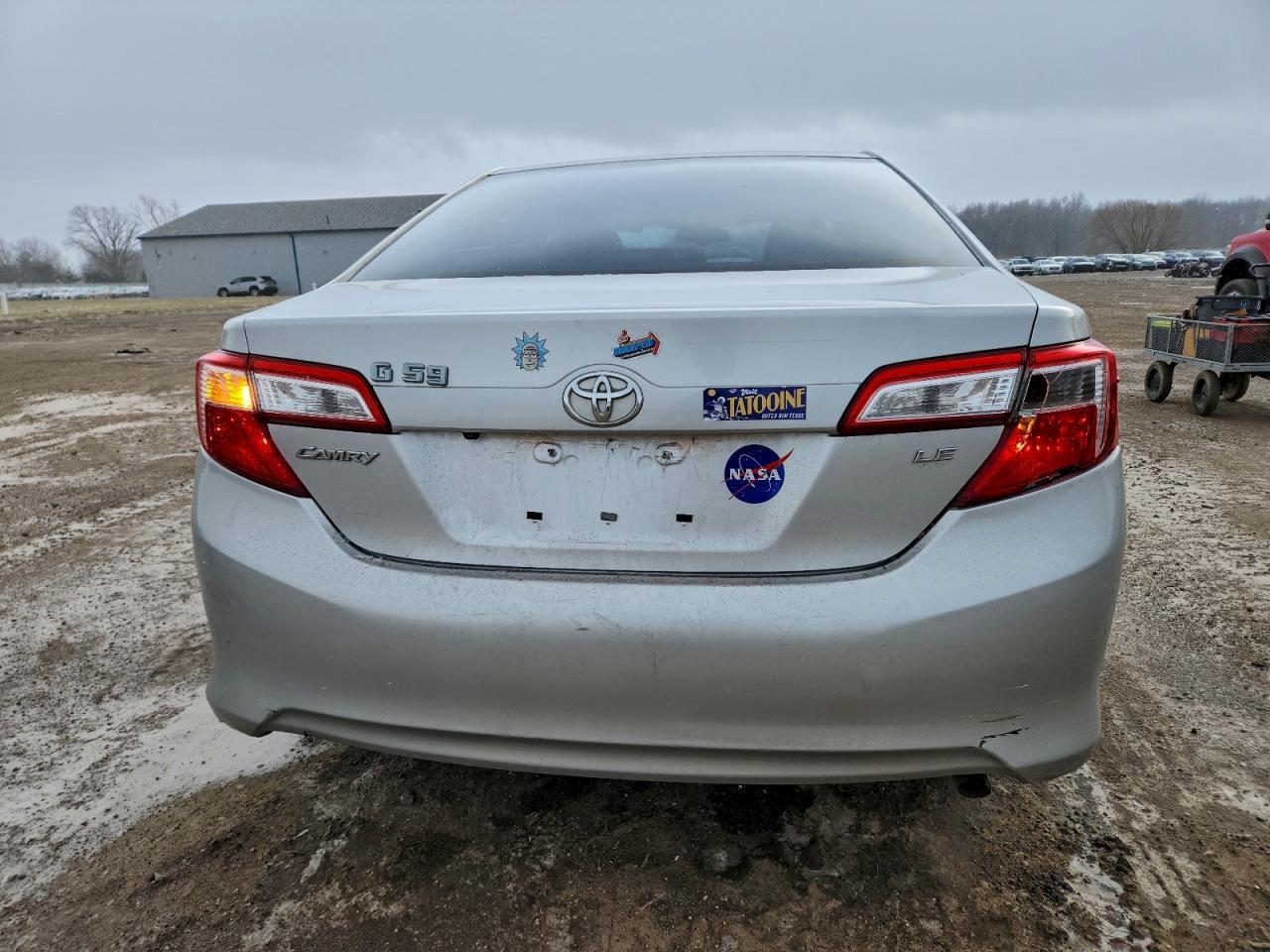 2014 TOYOTA CAMRY
