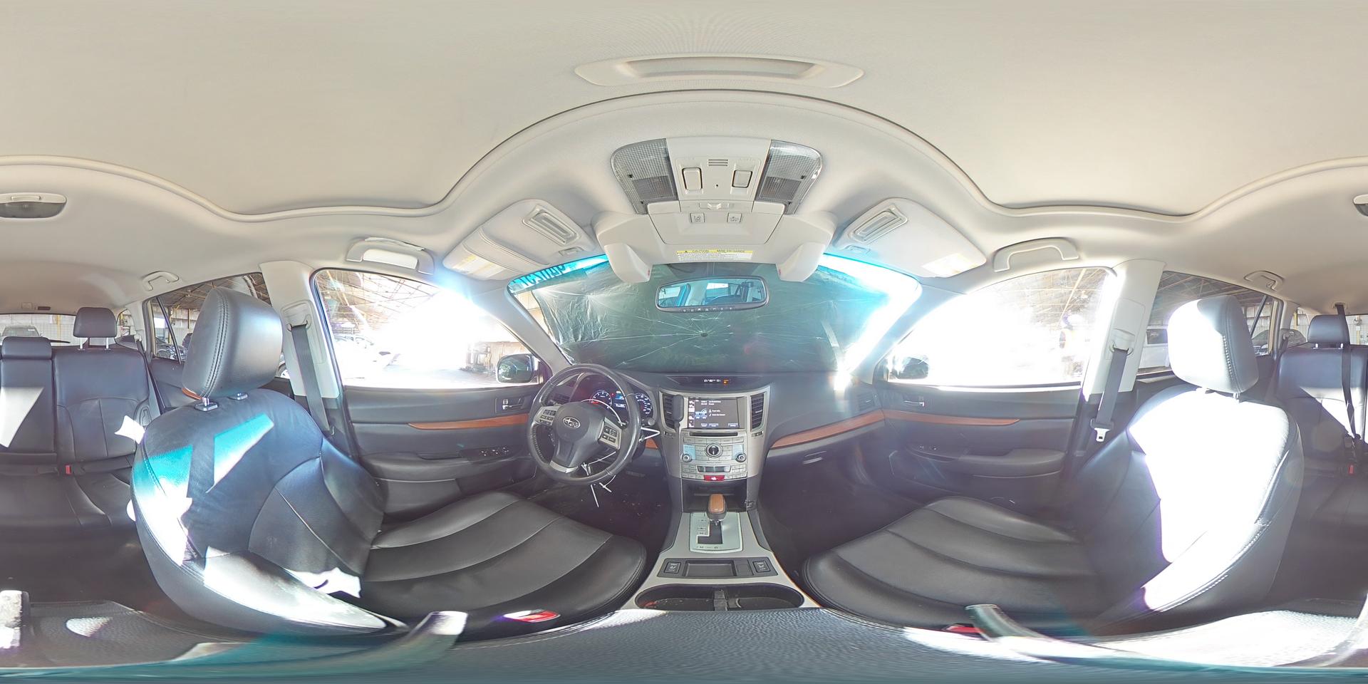 2013 SUBARU Outback