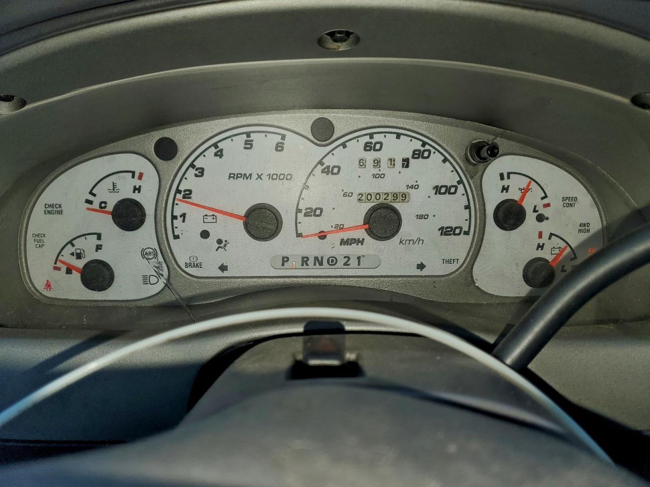 2002 FORD Explorer Sport Trac