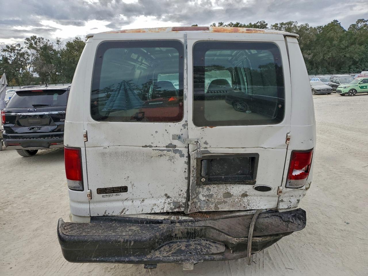 2000 FORD ECONOLINE