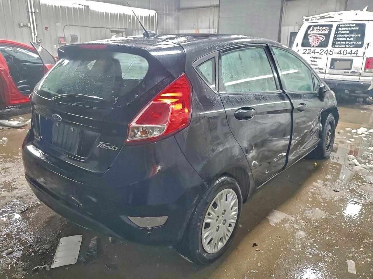 2016 FORD Fiesta