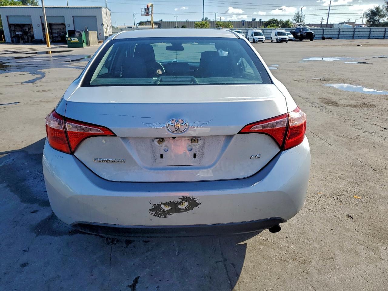 2019 TOYOTA COROLLA