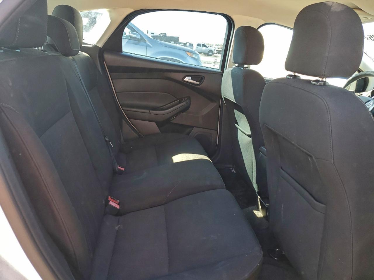 2015 FORD FOCUS