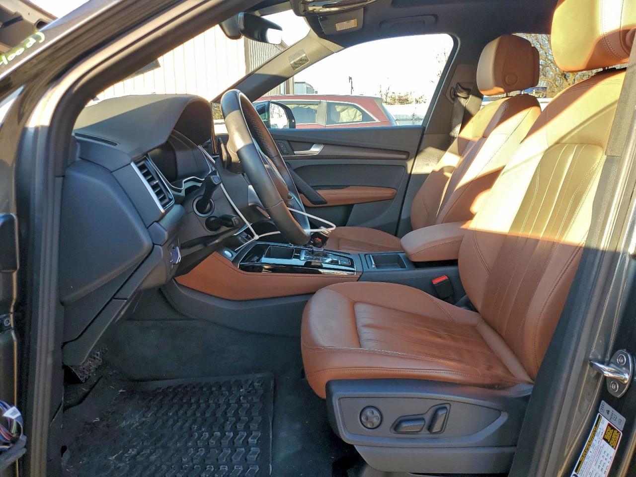 2022 AUDI Q5
