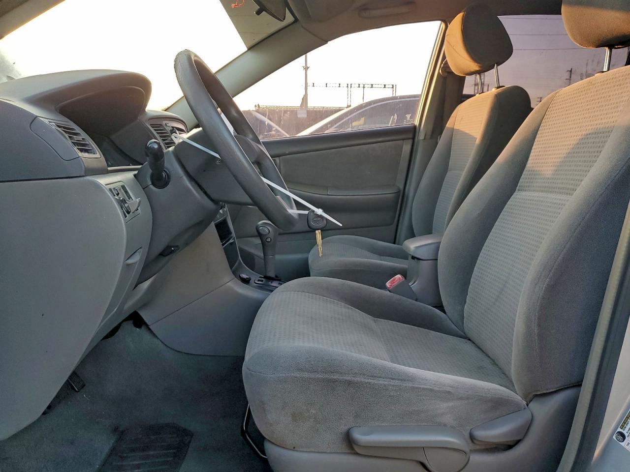2006 TOYOTA COROLLA
