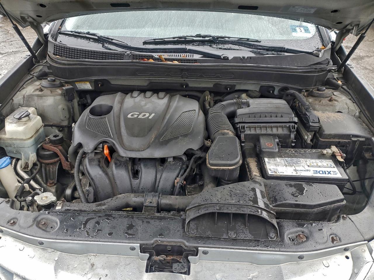 2011 HYUNDAI SONATA