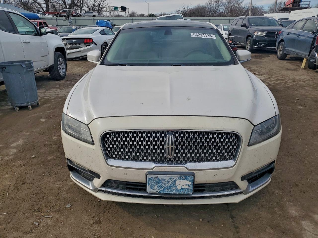 2017 LINCOLN Continental