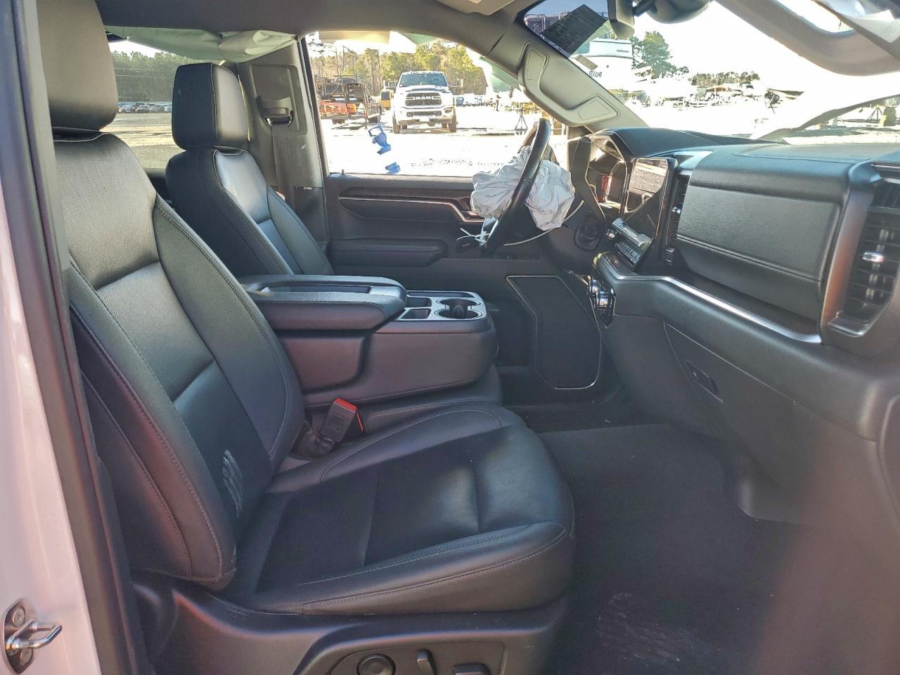 2022 GMC Sierra
