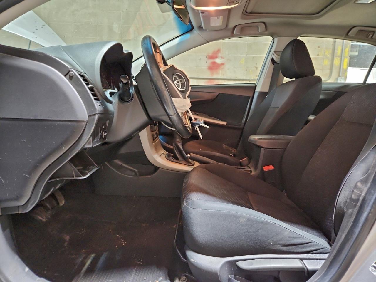 2010 TOYOTA COROLLA