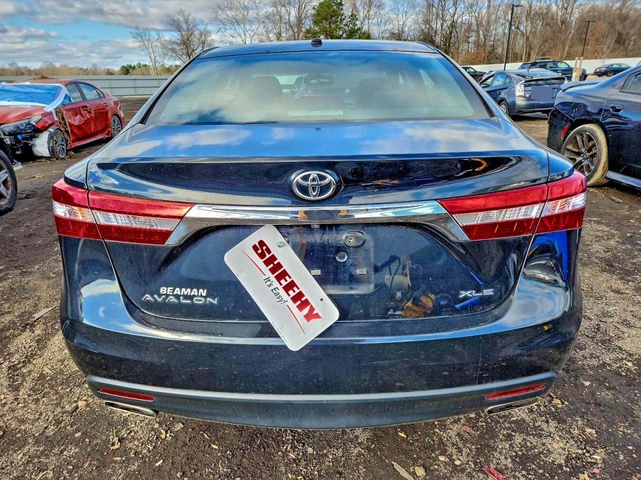 2013 TOYOTA Avalon