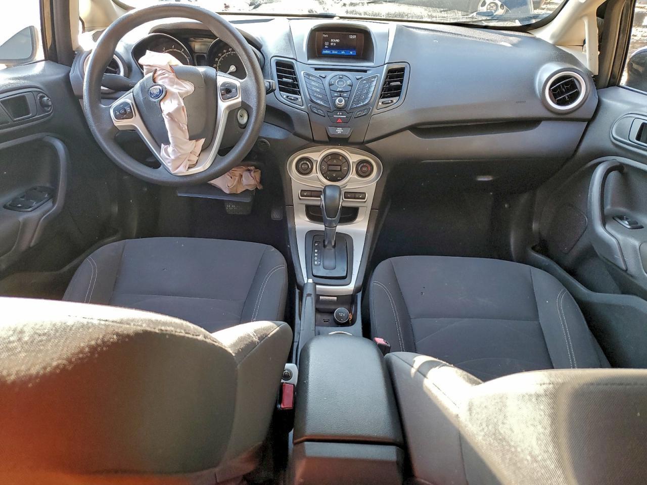 2018 FORD Fiesta