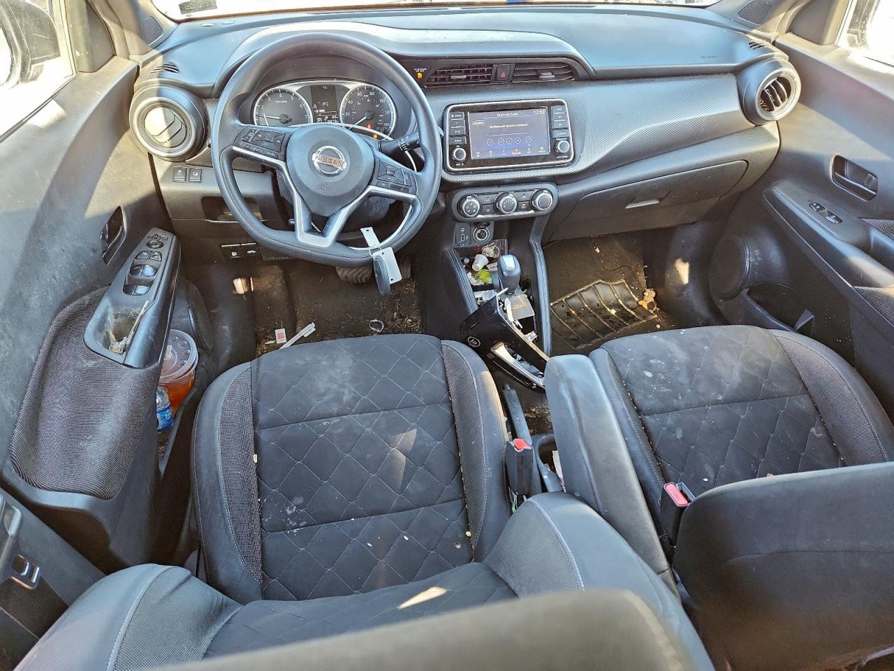 2019 NISSAN KICKS