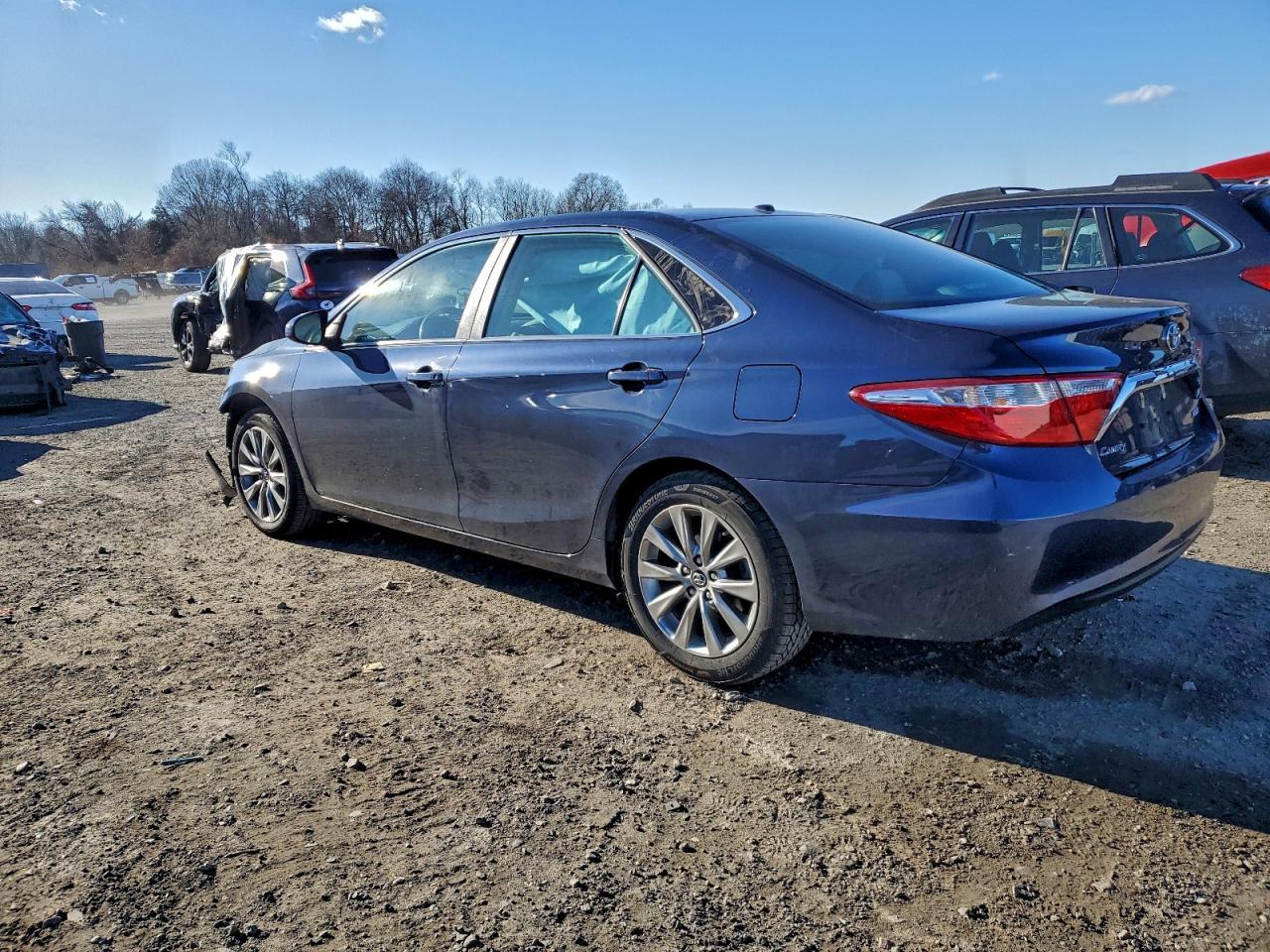 2017 TOYOTA CAMRY