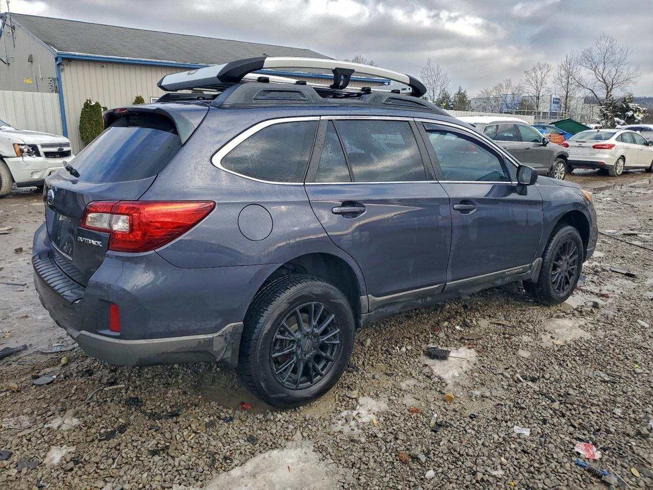 2015 SUBARU Outback