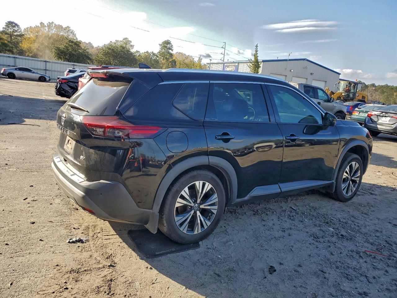 2021 NISSAN ROGUE