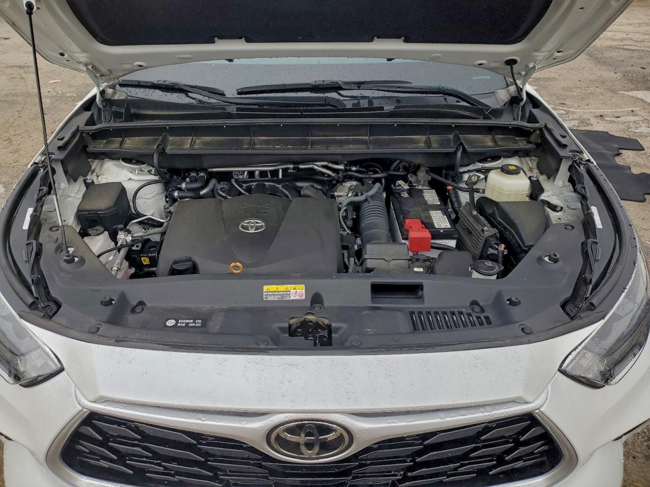 2022 TOYOTA HIGHLANDER