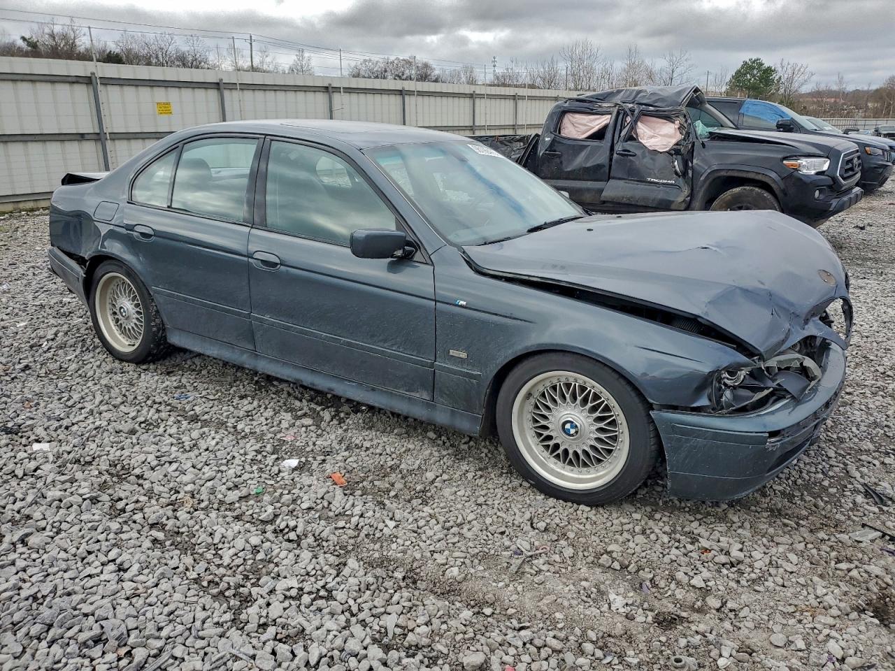 2001 BMW 5 series