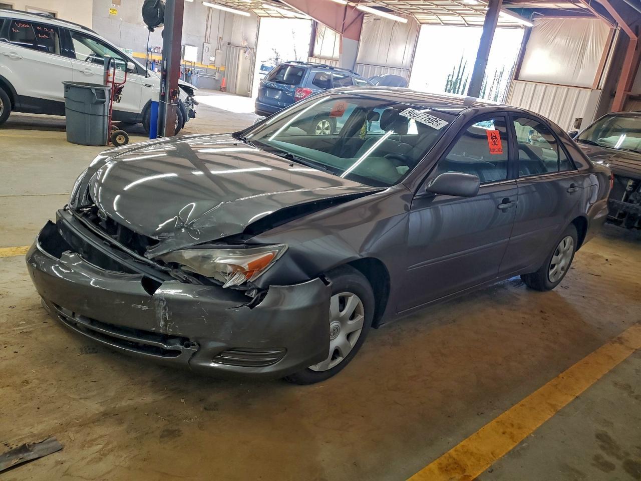 2004 TOYOTA CAMRY